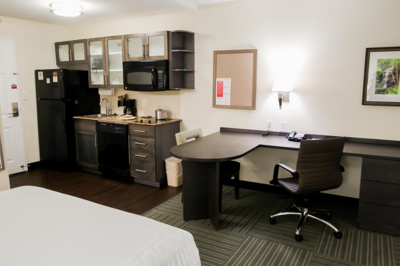 Candlewood Suites Richmond North-Glen Allen By Ihg Екстериор снимка