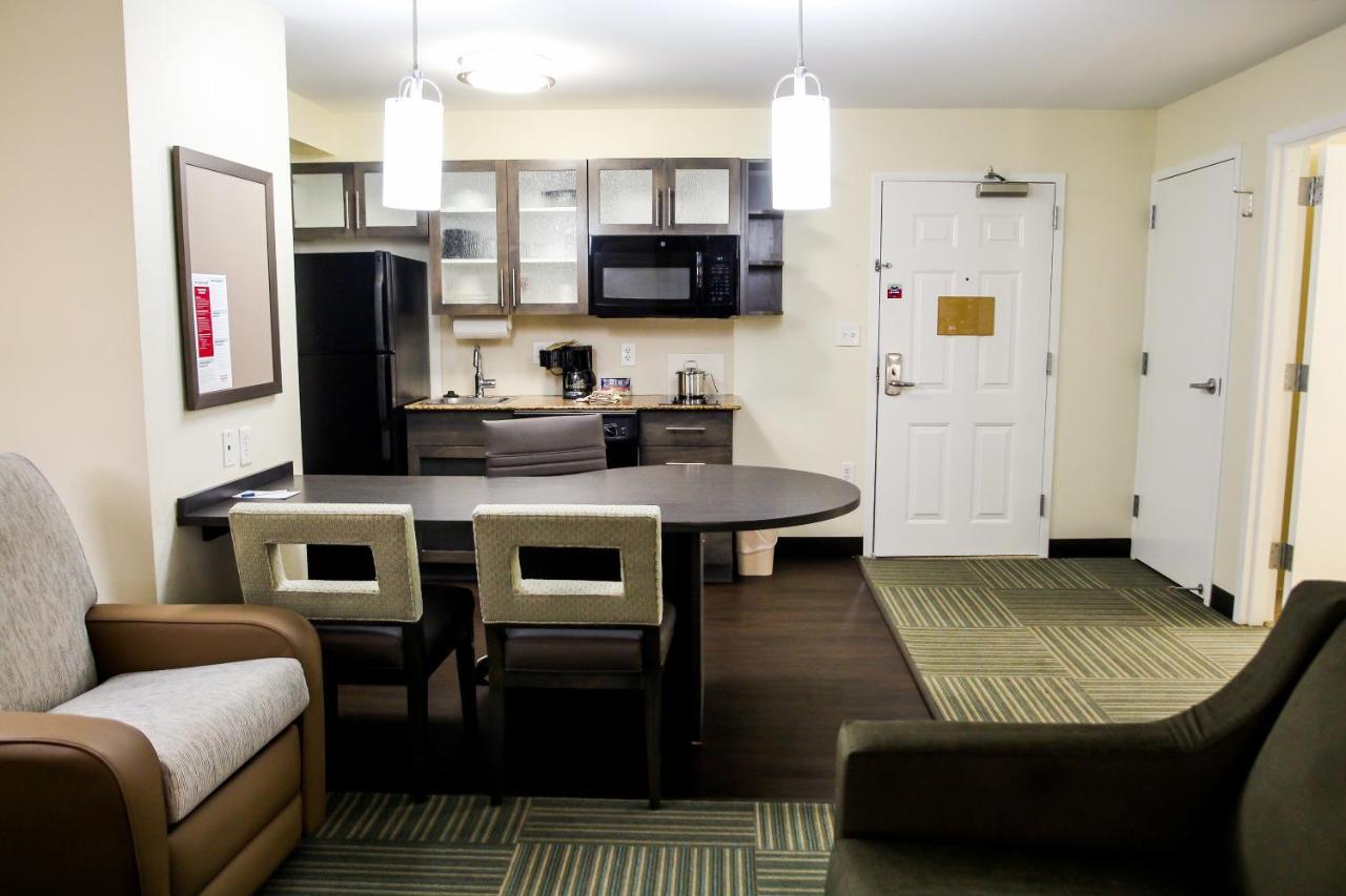 Candlewood Suites Richmond North-Glen Allen By Ihg Екстериор снимка