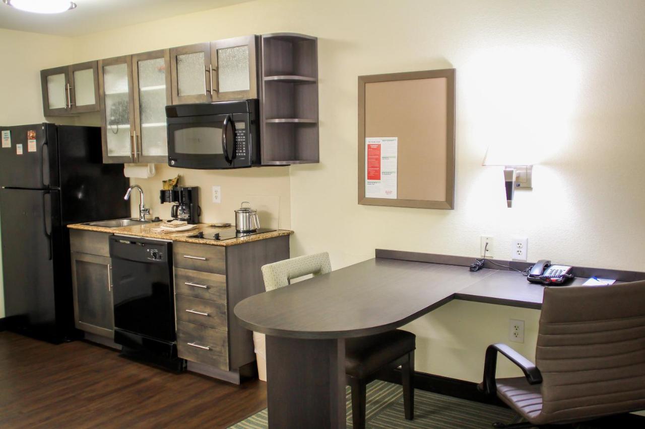 Candlewood Suites Richmond North-Glen Allen By Ihg Екстериор снимка