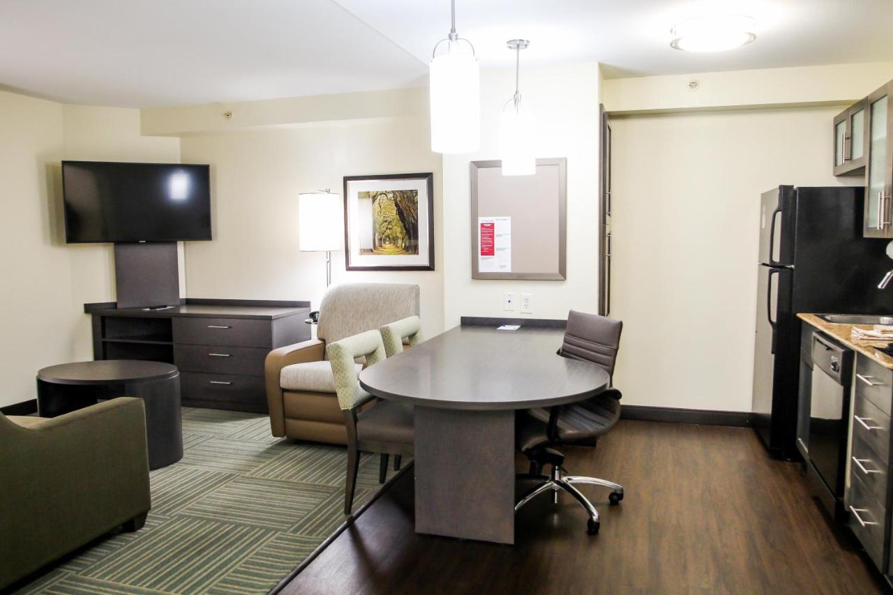 Candlewood Suites Richmond North-Glen Allen By Ihg Екстериор снимка